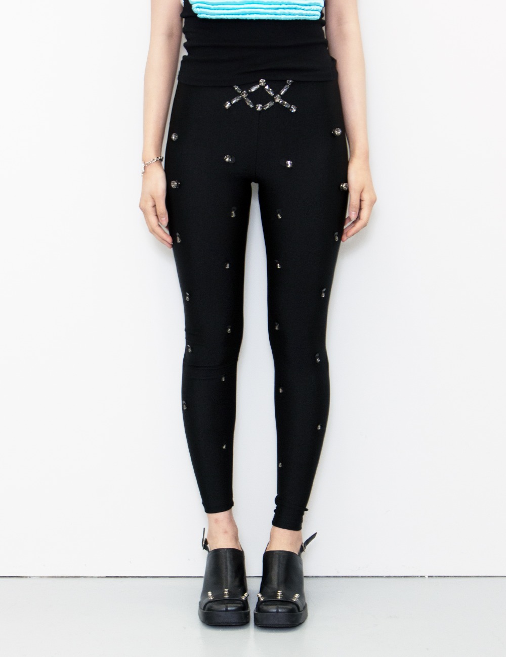 ARGYLE EMBROIDERY TIGHTS_BLACK